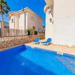 Benestar Pool&Beach in Platja de Muro